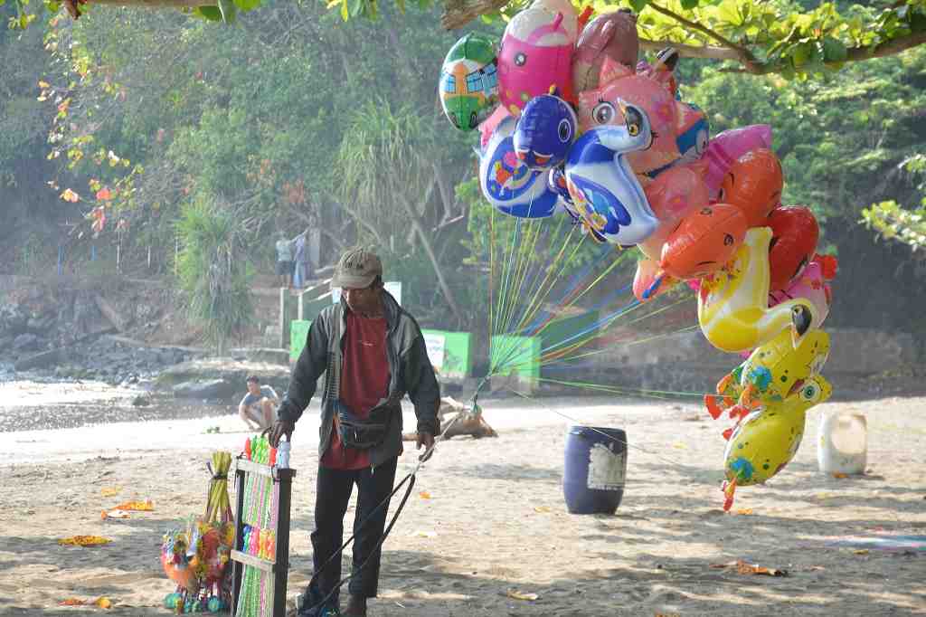 JUAL BALON KARAKTER