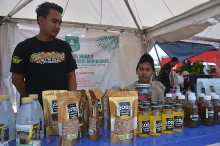 STAN KOPI dan MADU