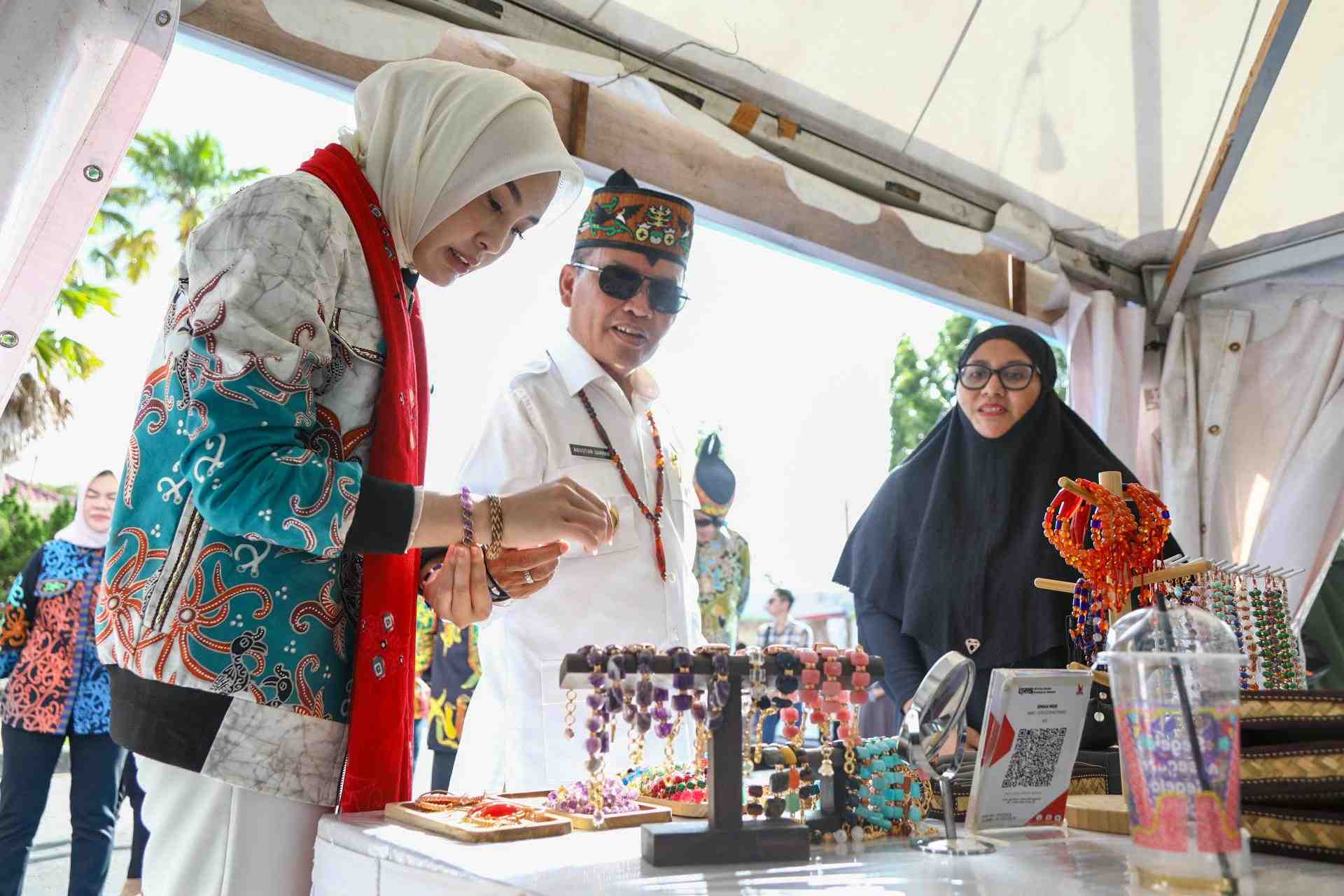 GELANG LILIS LAMIANG