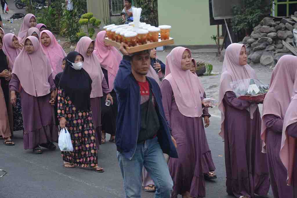 JUAL ES TEH