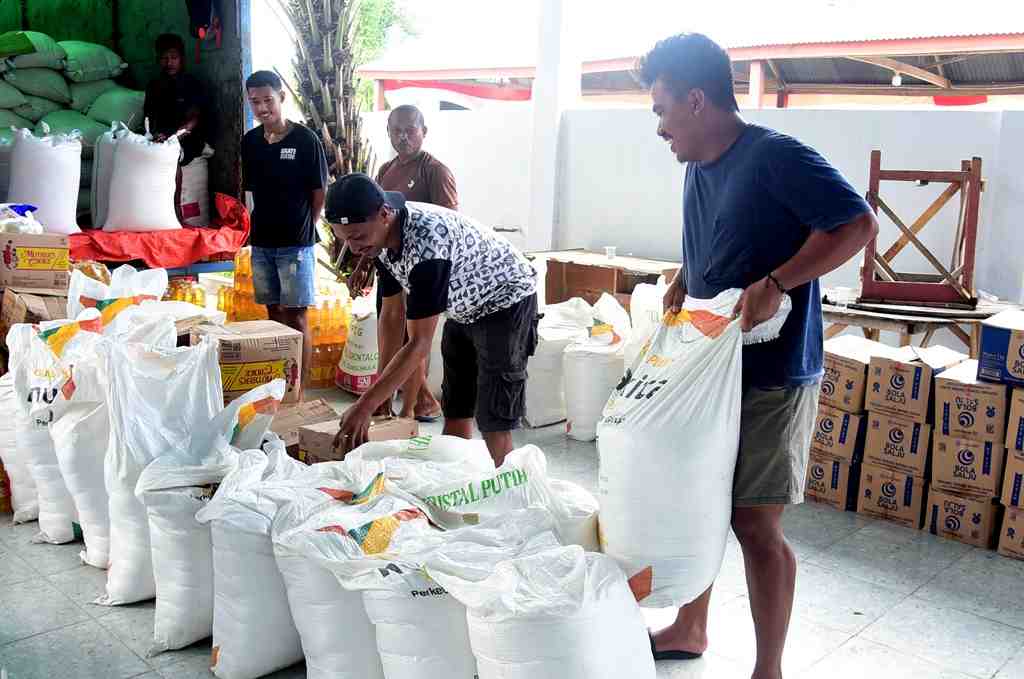 BANTUAN PEMBUAT KUE