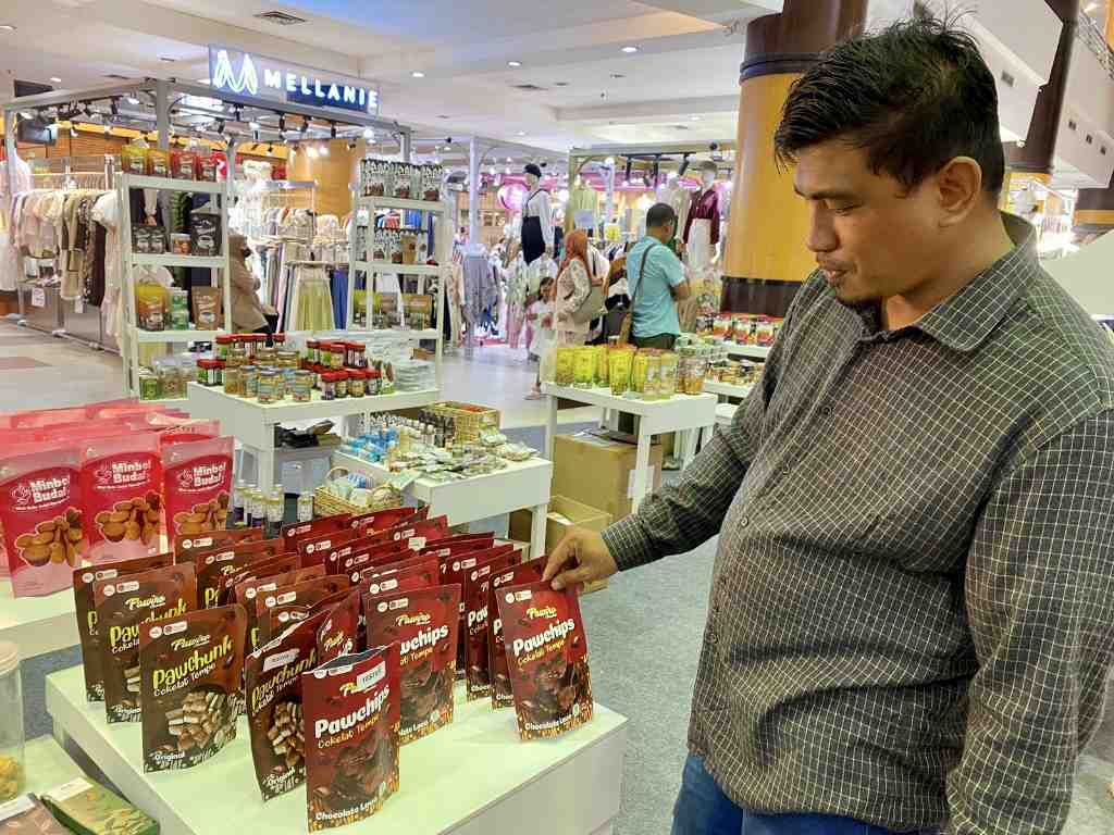 KUE COKLAT DARI TEMPE