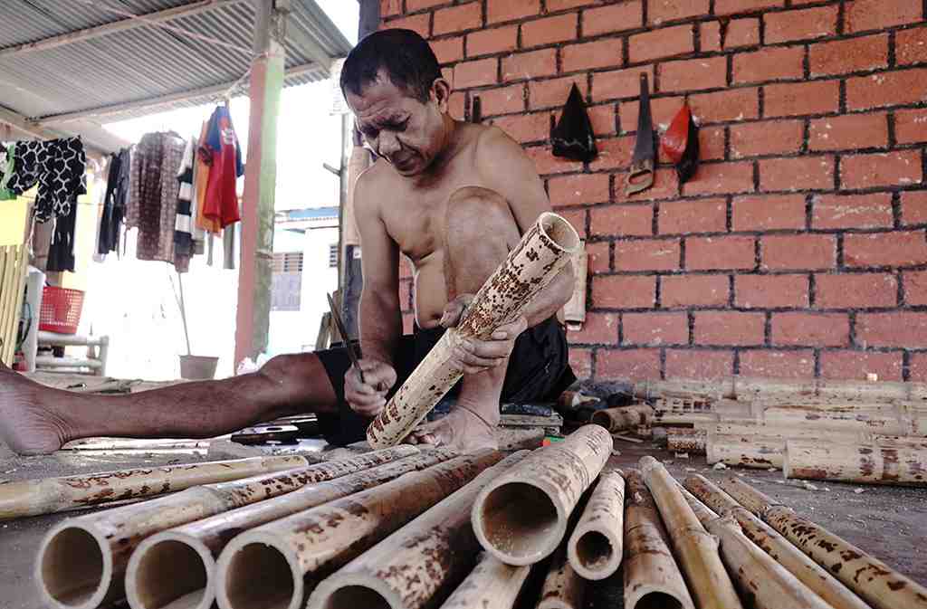 PERAJIN BAMBU 