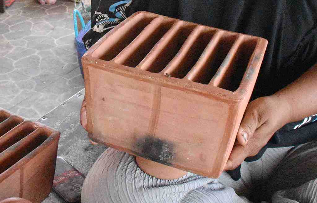 FORNO TANAH LIAT