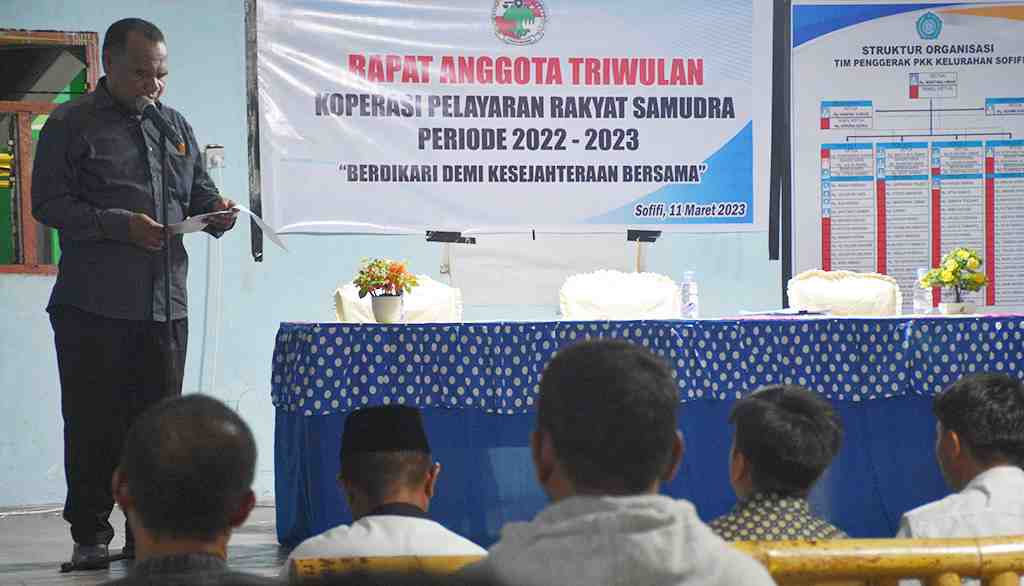MENGEVALUASI PROGRAM DAN KEGIATAN KOPERASI