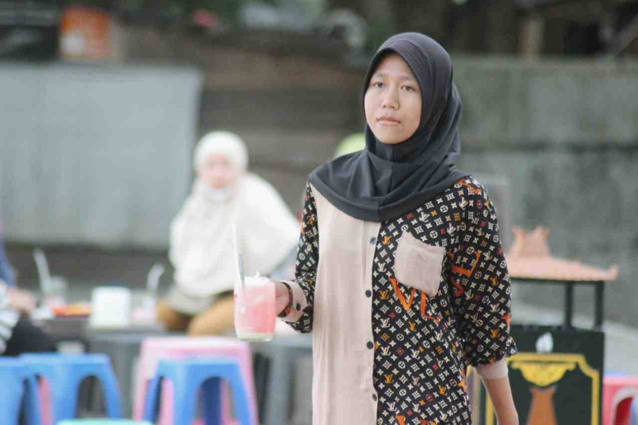 ANTAR ES KELAPA MUDA