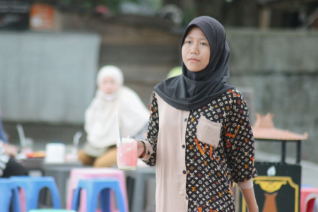 ANTAR ES KELAPA MUDA