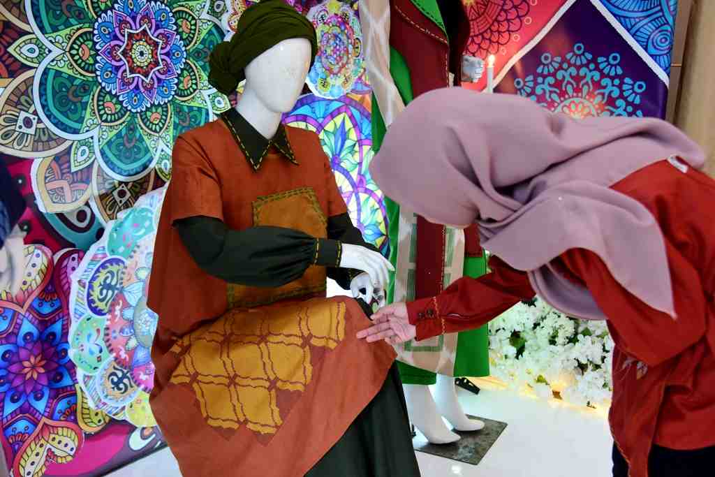 GAUN KARAWO MUSLIMAH