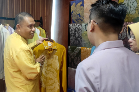 HARGA KEMEJA KARAWO