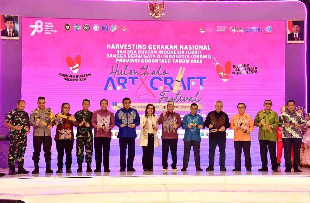 HULONTHALO ART & CRAFT FESTIVAL