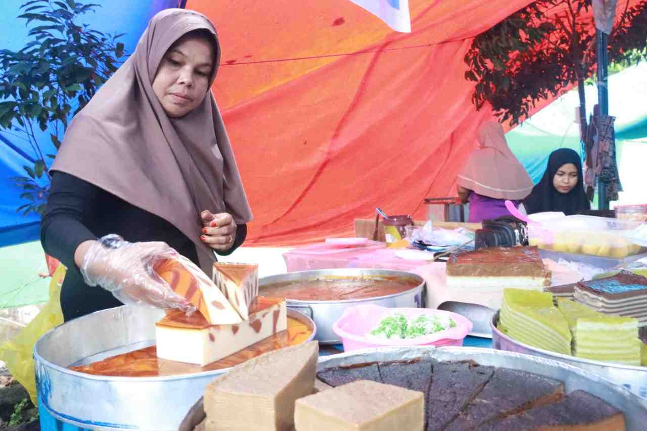 KULINER PASAR RAMADAN MASJID KECUBUNG