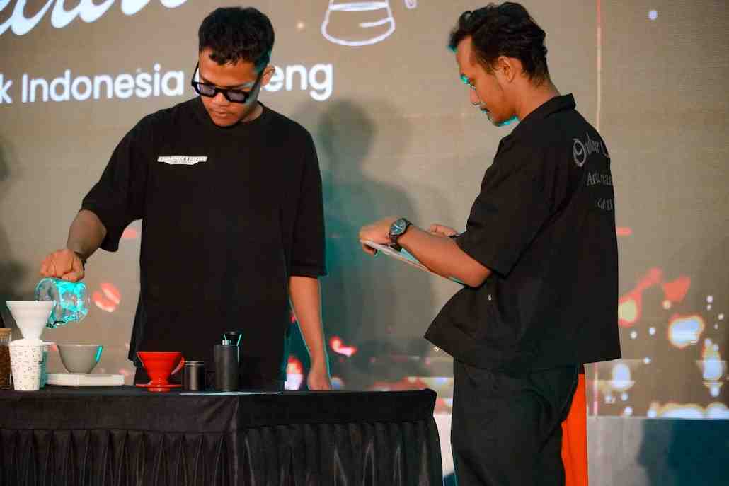 PENILAIAN MERACIK KOPI