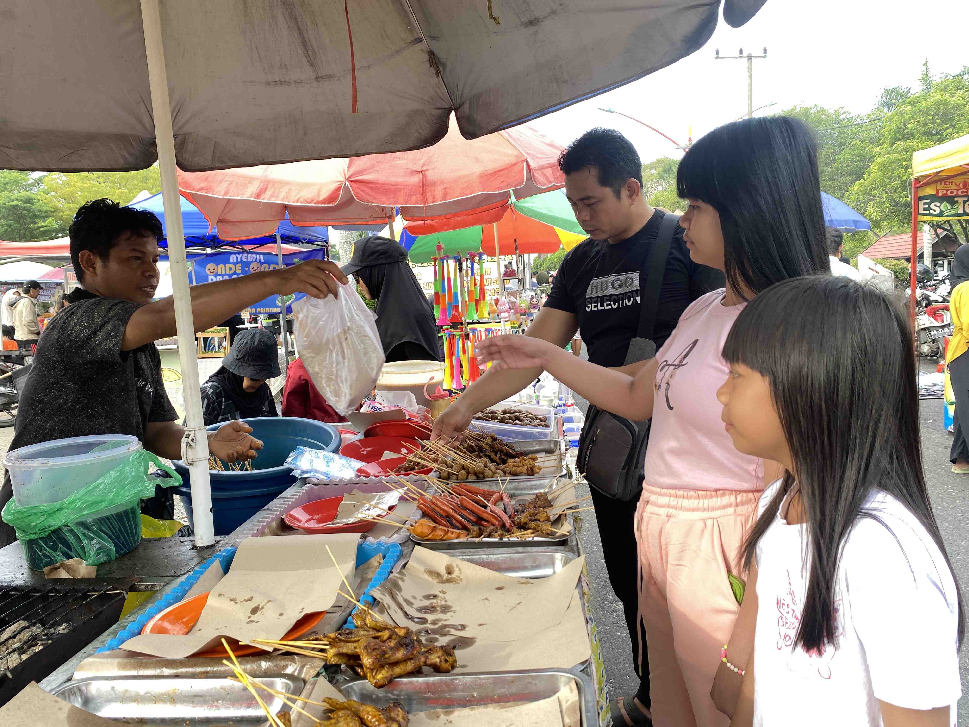 PEDAGANG DI CFD PALANGKA RAYA