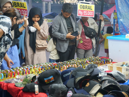MEMILIH JAM TANGAN