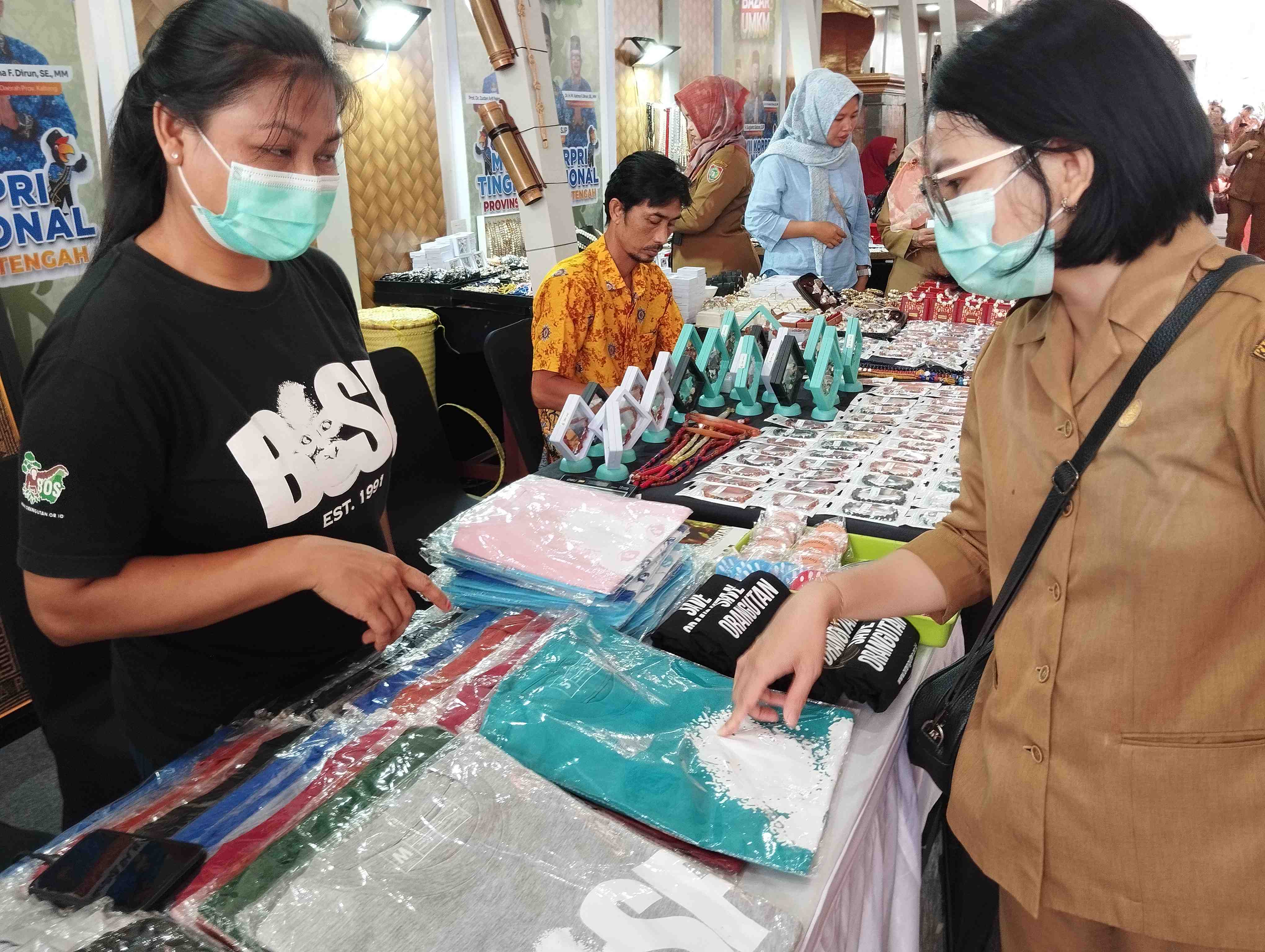 PILIH KAOS
