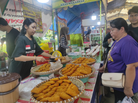 PENJUAL RISOLES