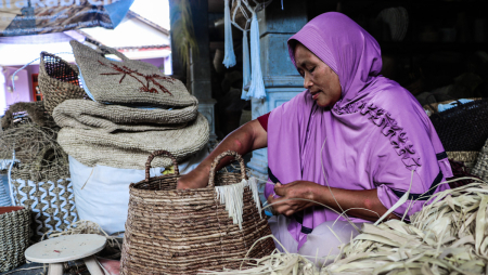 KERANJANG LAUNDRY SERAT ALAM