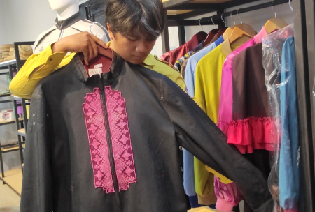 JAKET KARAWO