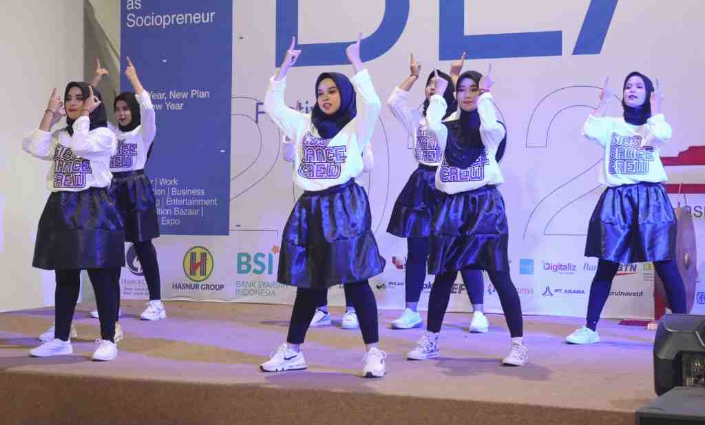 FLASHMOB MODERN