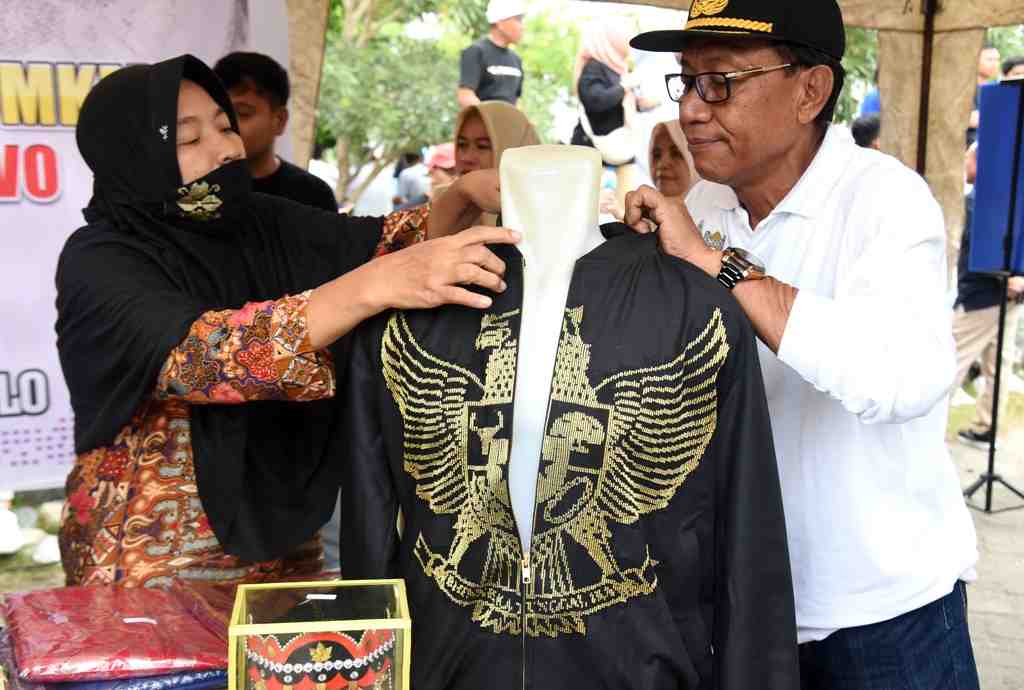 PAMERAN UMKM KARAWO