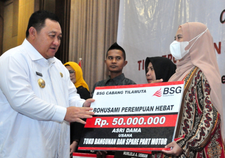 PENGEMBANGAN USAHA PEREMPUAN