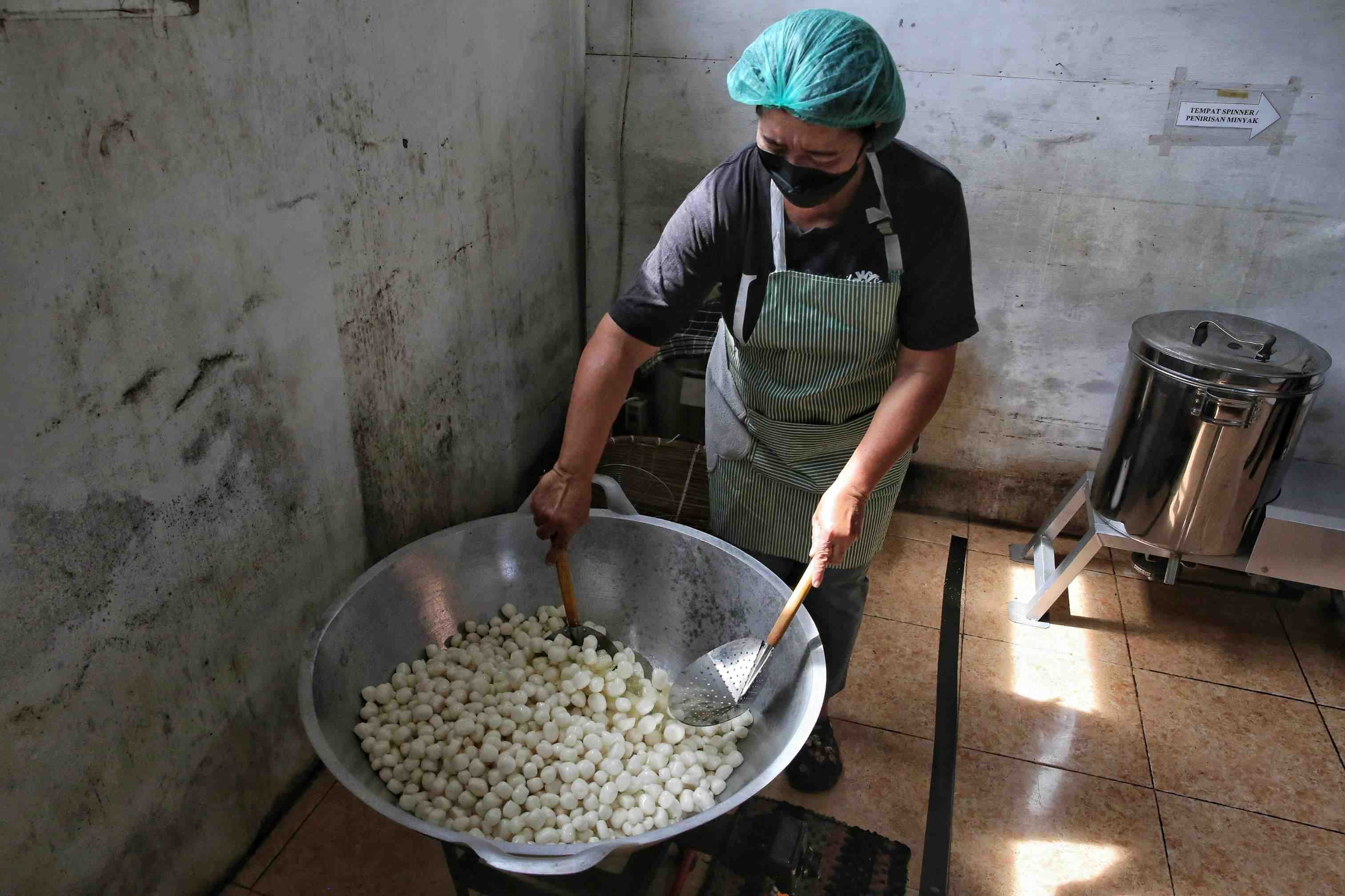 GORENG KERUPUK AMPLANG IKAN PIPIH