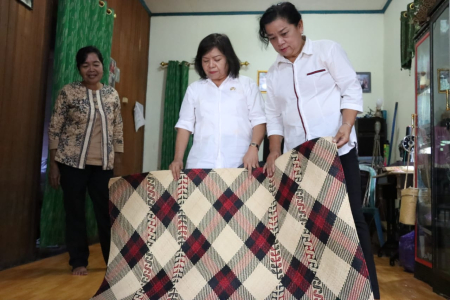 TIKAR MOTIF BATANG GARING