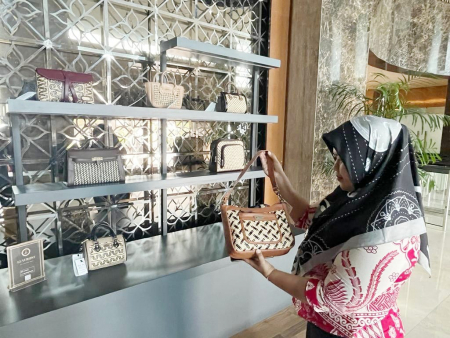 ANEKA TAS ROTAN