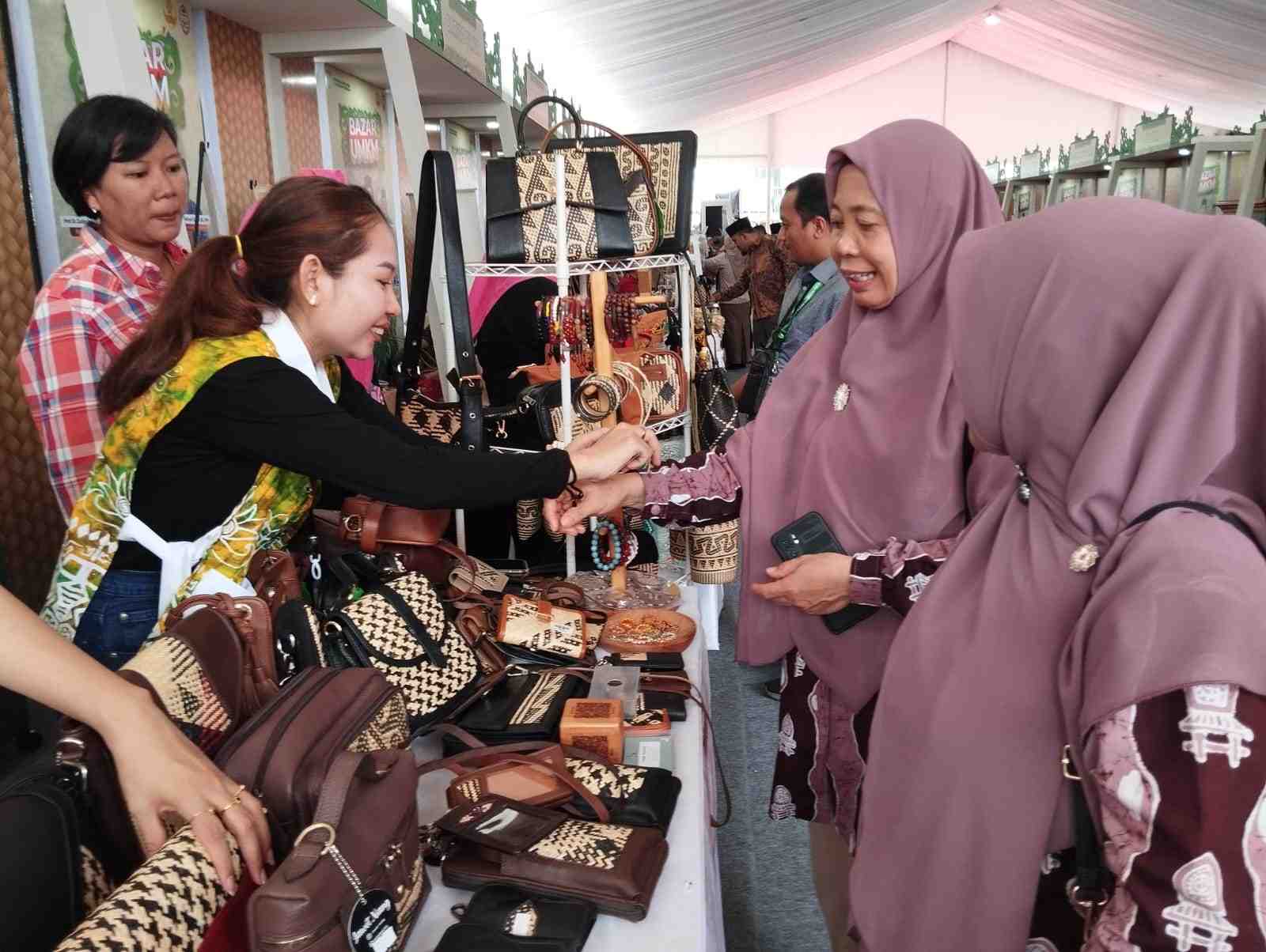 PASANG GELANG TRADISIONAL