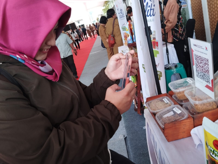 BAYAR PAKAI QRIS
