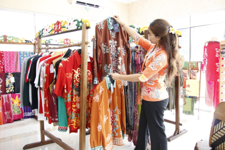 BATIK KHAS KALTENG