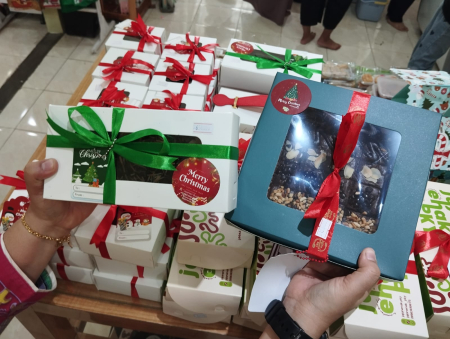 HAMPERS BROWNIES NATAL