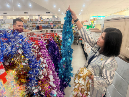 PERNAK-PERNIK NATAL