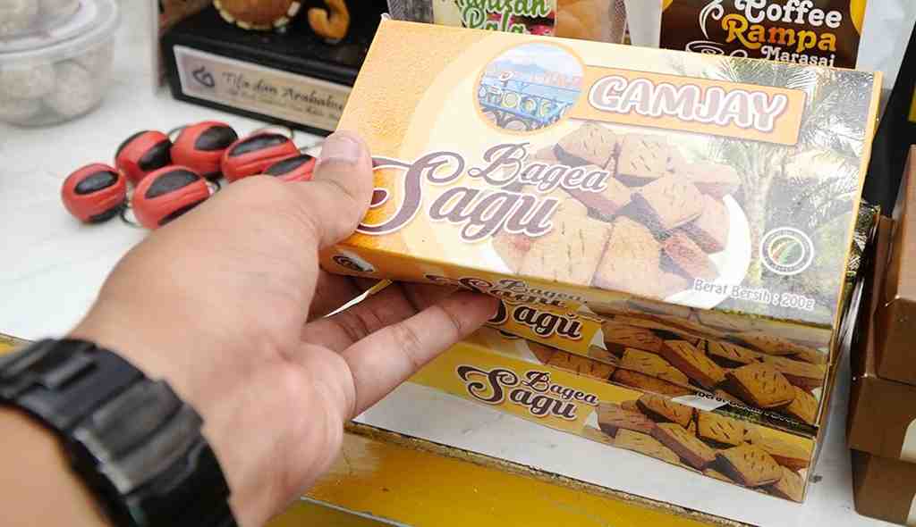 KUE BAGEA SAGU
