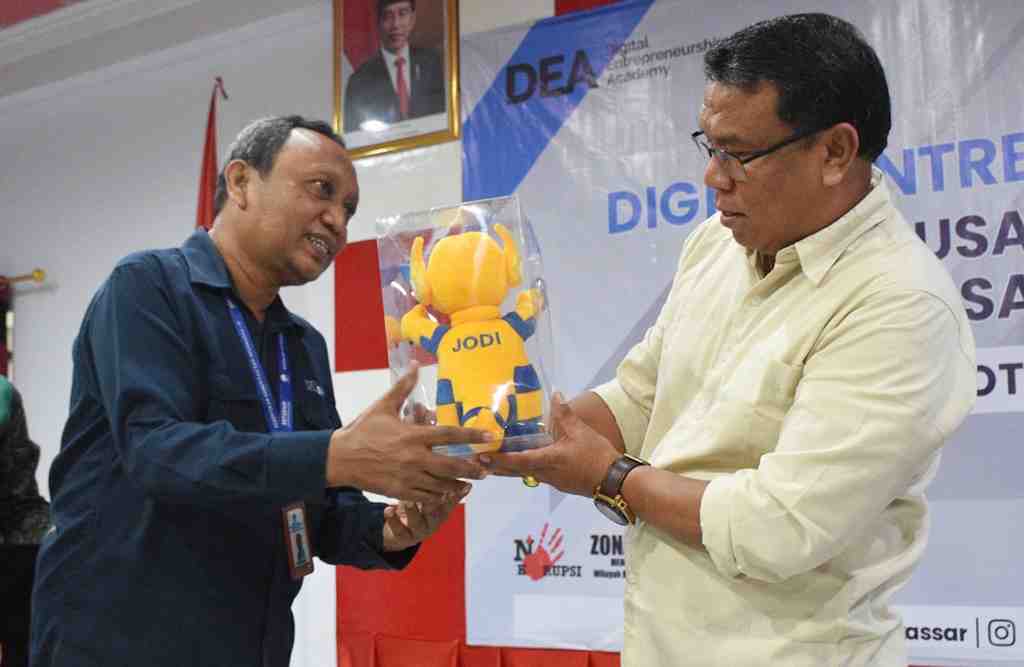 PELATIHAN DIGITAL ENTREPREUNERSHIP ACADEMY di TIDORE