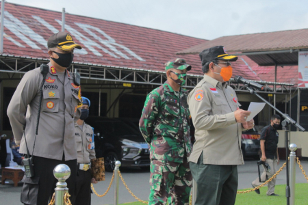 PERSIAPAN PASUKAN MENGHADAPI KARHUTLA BANJAR