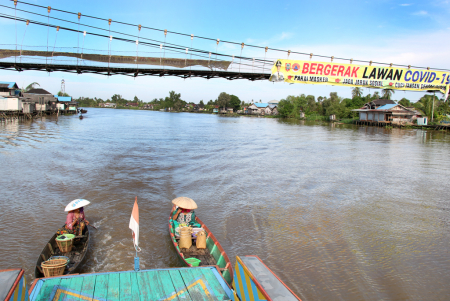 IMBAUAN PROTOKOL KESEHATAN PASAR TERAPUNG