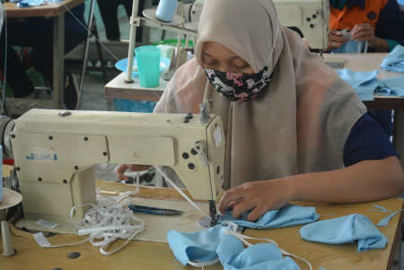 PASANG TALI MASKER