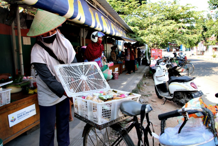 ANGKUT JAJANAN TRADISIONAL
