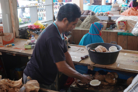 CUNGKIL DAGING KELAPA