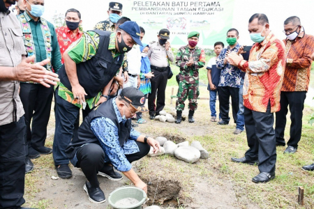 BATU PERTAMA PEMBANGUNAN TAMAN EDUKASI