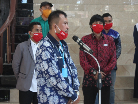  SUMBANGAN KEPADA PETUGAS POSKO