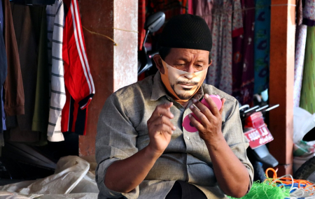 PAKAI MASKER GAUL
