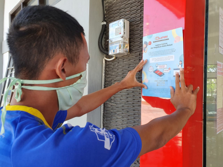 TEMPEL PAMFLET LAPOR