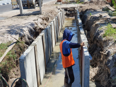 PERBAIKAN DRAINASE DENGAN UDITCH