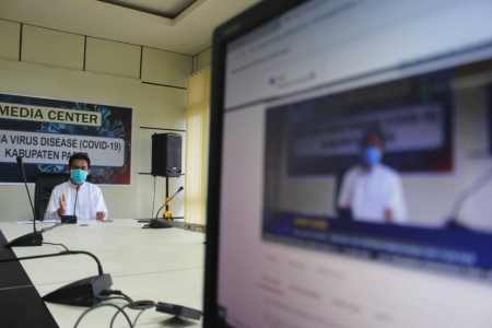 KONFERENSI PERS COVID-19 KABUPATEN PASER