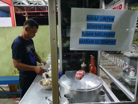  LAYANI BUNGKUS MAKANAN