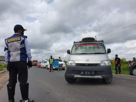 ARAHKAN PUTAR BALIK