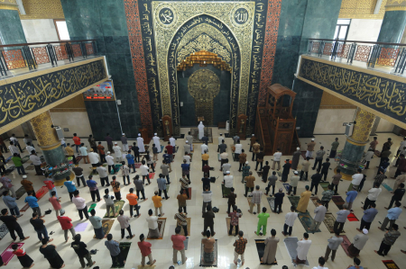PENERAPAN PROTOKOL KESEHATAN SHALAT JUMAT