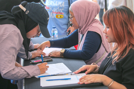 DONOR DARAH HUT KEMKOMDIGI KE-24